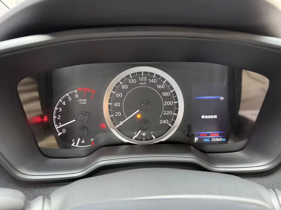 Toyota Levin Lei Ling 2022 185T CVT Deluxe Edition 2023 — thumbnail 4