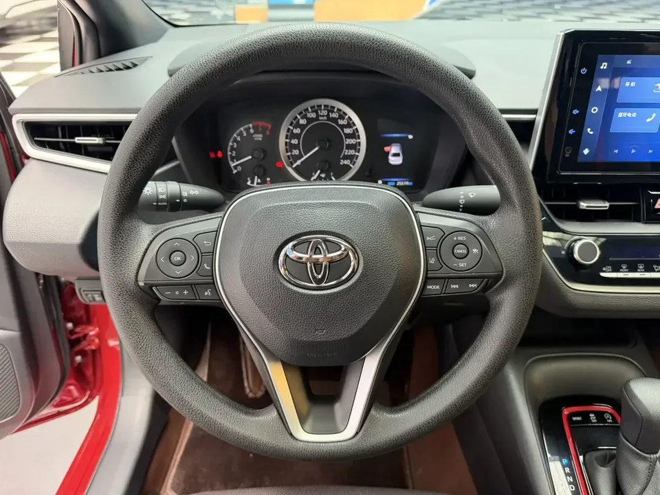 Toyota Levin Lei Ling 2022 185T CVT Sports Edition 2022 — миниатюра 4