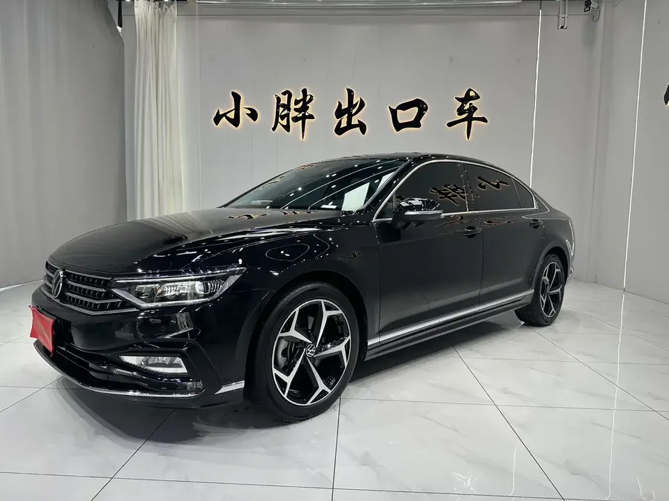 Volkswagen Magotan Magotan 2023 2 millionth anniversary edition 280TSI DSG leading model 2023 — фото 1, купить с доставкой в Москву
