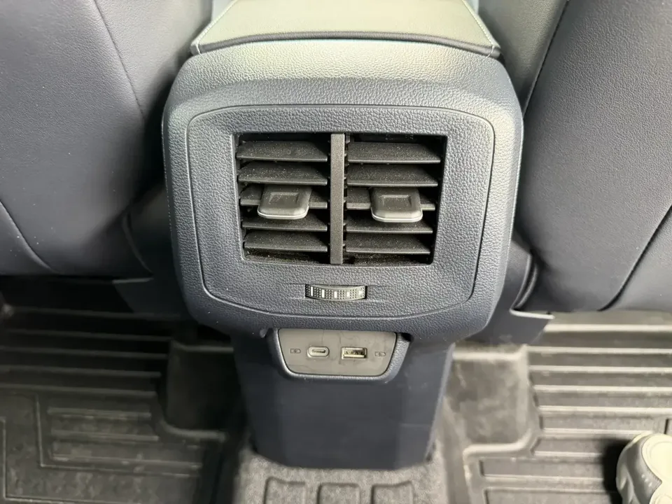Volkswagen Tharu tuyue 2026 New 1.5L Ruixiang Edition 2026 — thumbnail 3