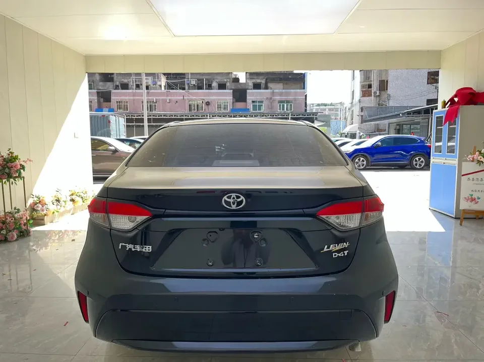 Toyota Levin Lei Ling 2022 185T CVT Technology Edition 2023 — thumbnail 2