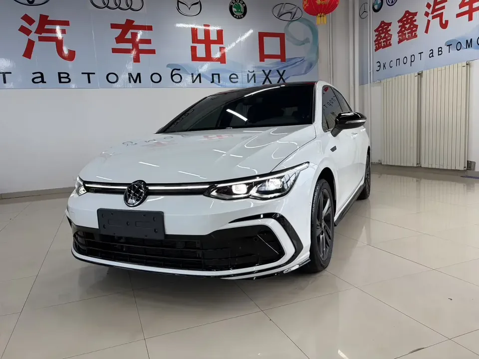 Volkswagen Golf golf 2023 280TSI DSG R-Line Lite 2023 — photo 1, buy with delivery to Moscow