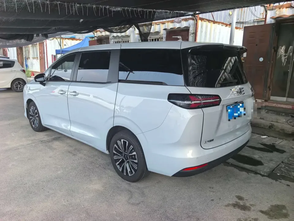 Wuling Starlight 730 Starlight 730 2025 1.5T CVT Elite 2025 — thumbnail 4