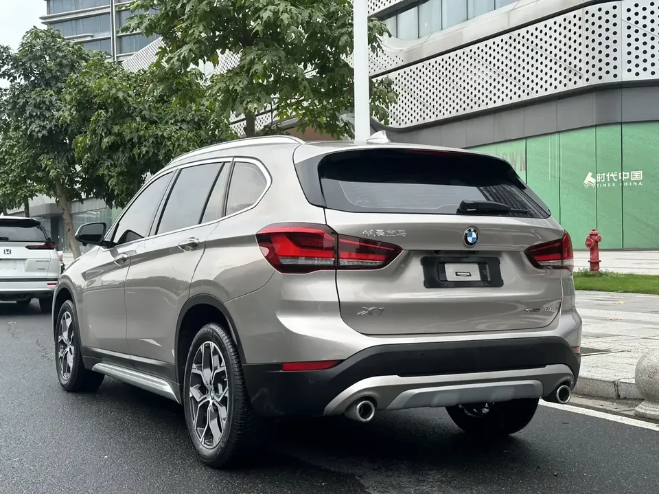 BMW X1 BMW X1 2022 sDrive20Li Premium 2022 — thumbnail 2