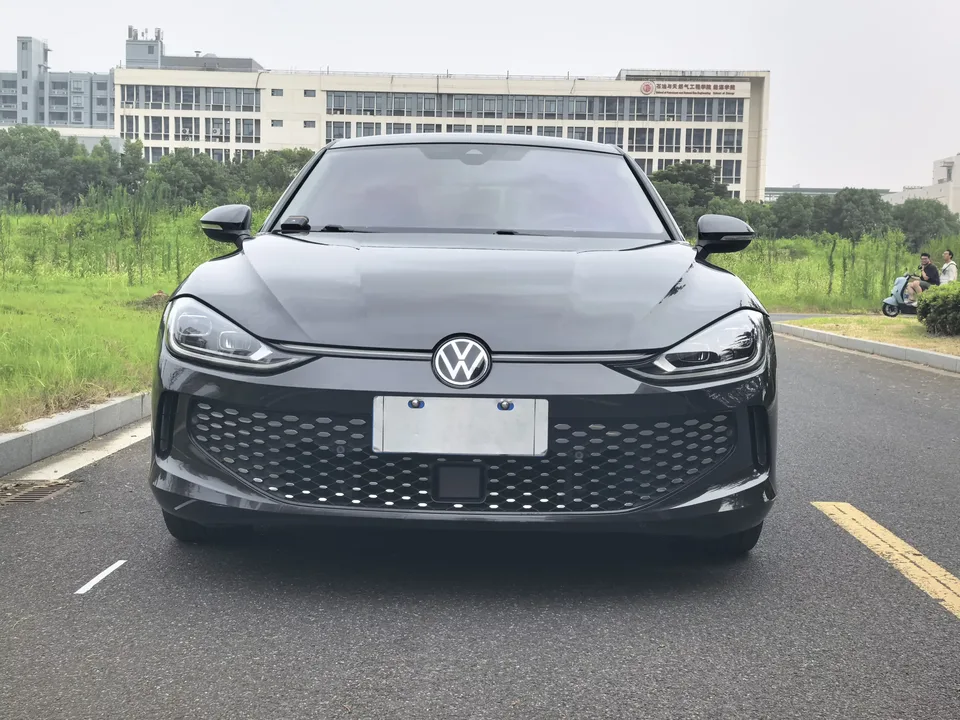 Volkswagen Lamando Lingdu 2022 Lingdu L 280TSI DSG Cool Edition 2022 — миниатюра 3