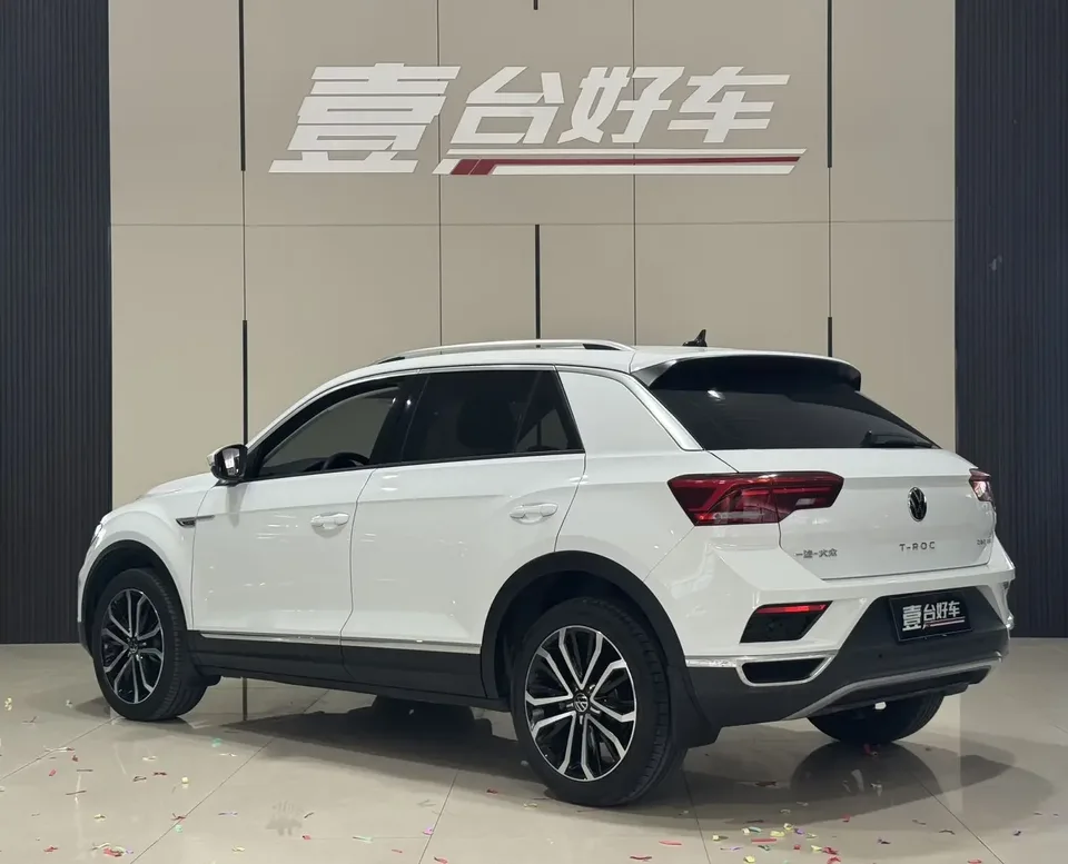 Volkswagen T-Roc TANG 2022 280TSI DSG 2WD Comfort PLUS 2023 — thumbnail 4