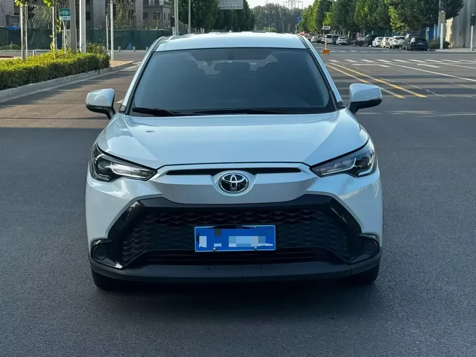 Toyota Frontlander Fenglanda 2024 2.0L CVT Elite Edition 2024 — photo 1, buy with delivery to Moscow
