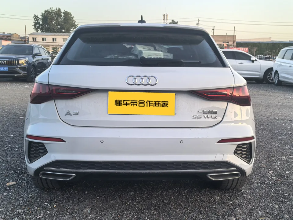 Audi A3 Audi A3 2022 Sportback 35 TFSI Luxury Sports 2023 — thumbnail 2