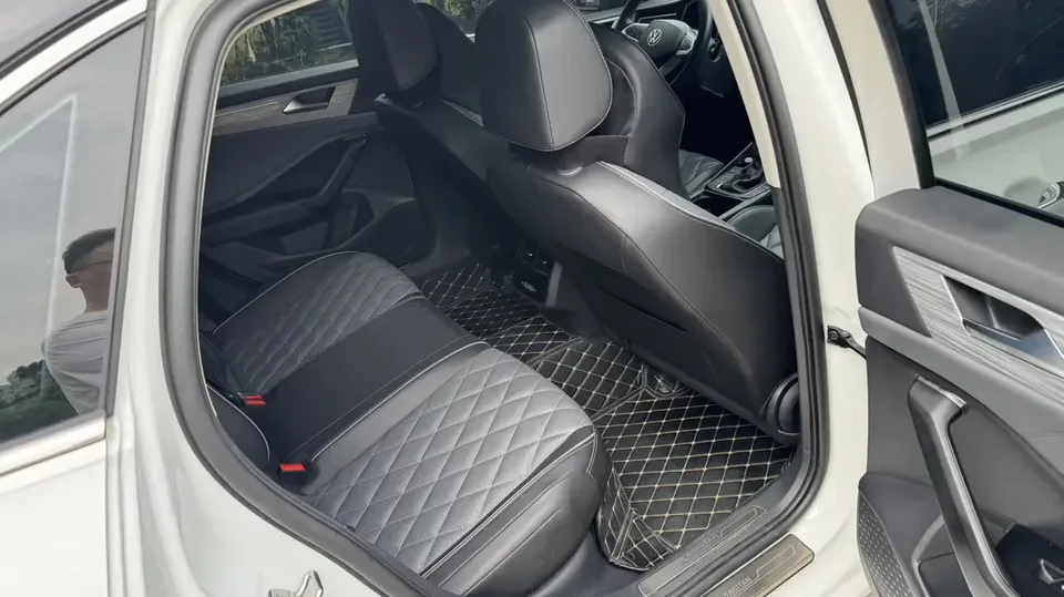 Volkswagen Sagitar Sagitar 2023 300TSI DSG Beyond Edition 2024 — thumbnail 3