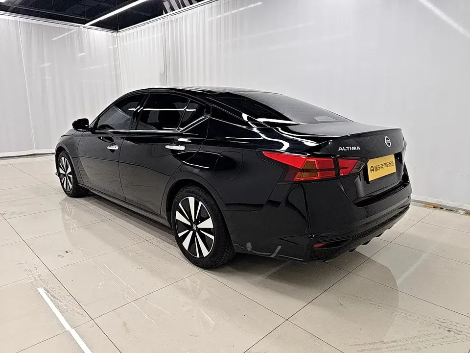 Nissan Altima Sound of nature 2021 2.0L XL Comfort Edition 2022 — thumbnail 2