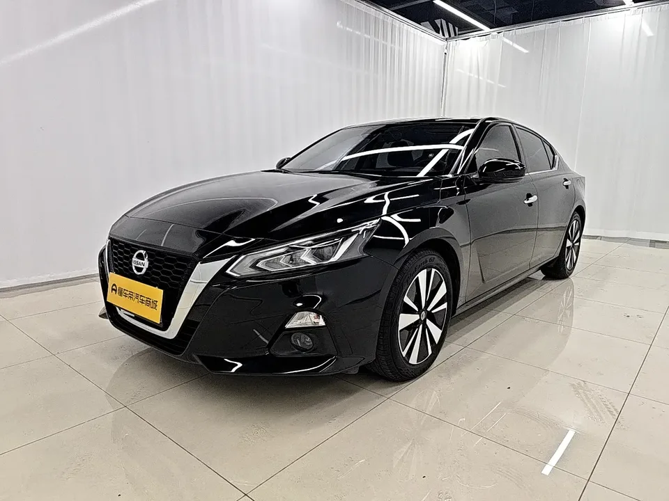 Nissan Altima Sound of nature 2021 2.0L XL Comfort Edition 2022 — photo 1, buy with delivery to Moscow