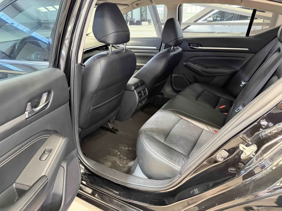 Nissan Altima Sound of nature 2021 2.0L XE Fashion Edition 2022 — thumbnail 4