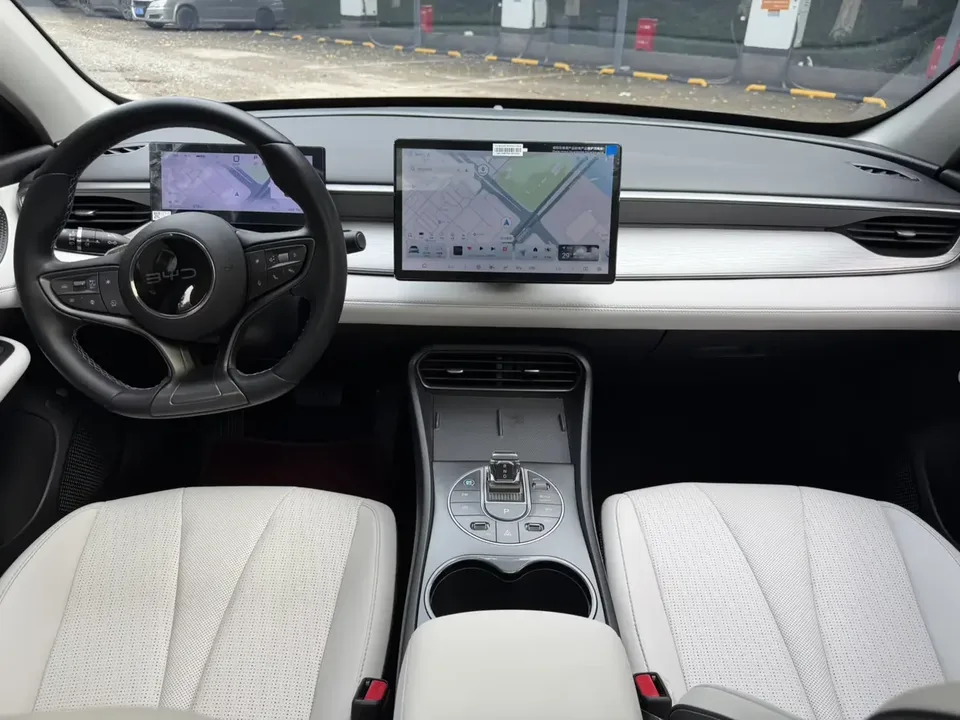 BYD Seal 05DM Seal 05DM 2025 DM-i 55KM Premium Edition 2025 — thumbnail 3