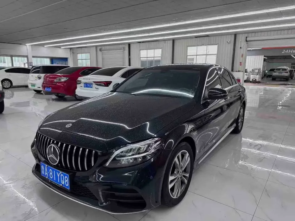 Mercedes-Benz C-Class Mercedes Benz C Class 2020 C 200 L Fashion Sports Edition 2022 — photo 1, buy with delivery to Moscow