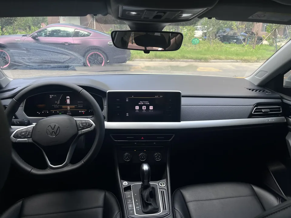 Volkswagen Lavida Lavida 2023 300TSI DSG Full Elegance Edition 2024 — thumbnail 3