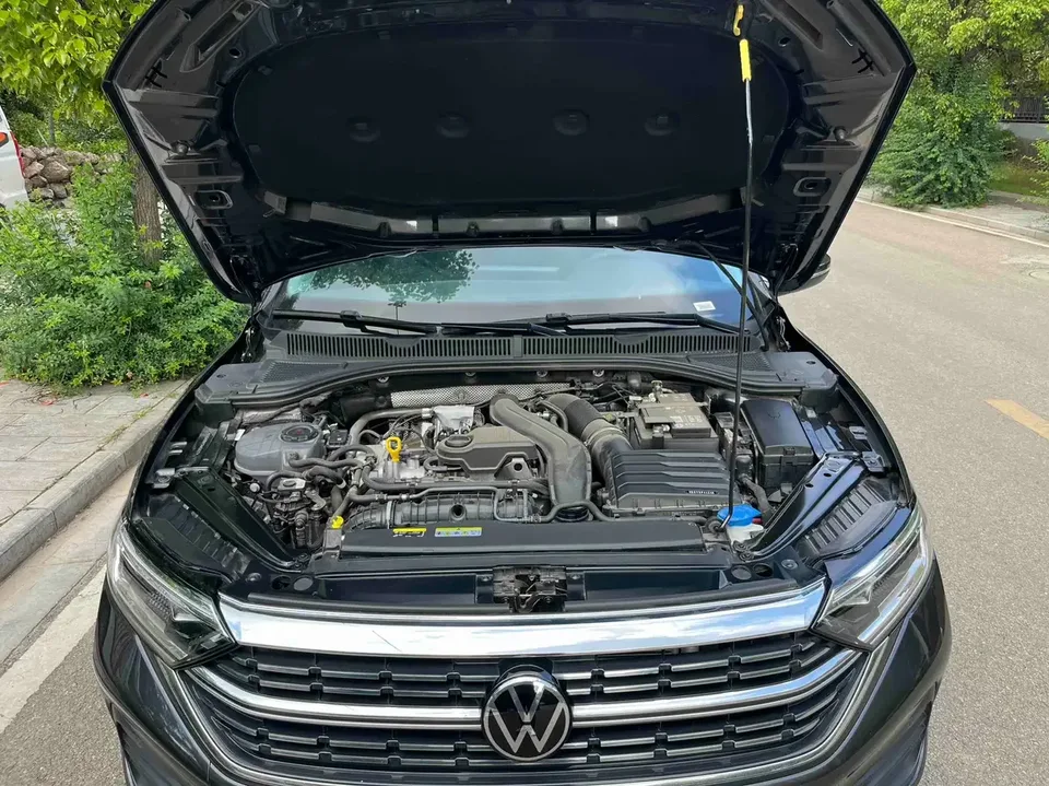 Volkswagen Sagitar Sagitar 2025 Modification 2: 300TSI DSG Beyond Edition 2025 — thumbnail 3