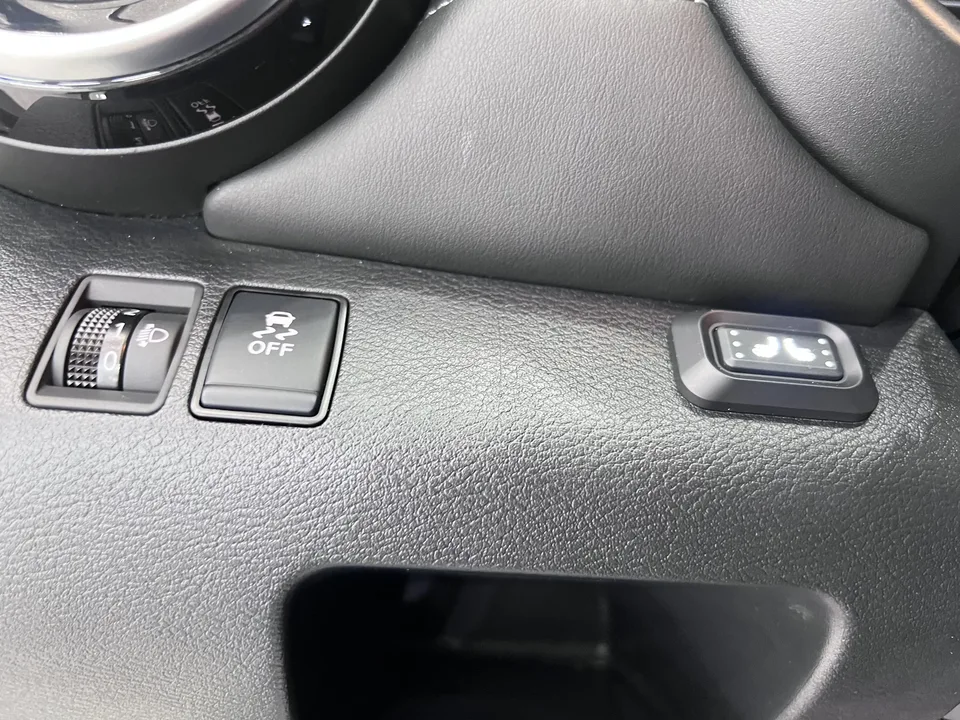 Nissan Jinke Jinke 2023 1.5L Jinqing model, the most powerful luxury version 2024 — thumbnail 3