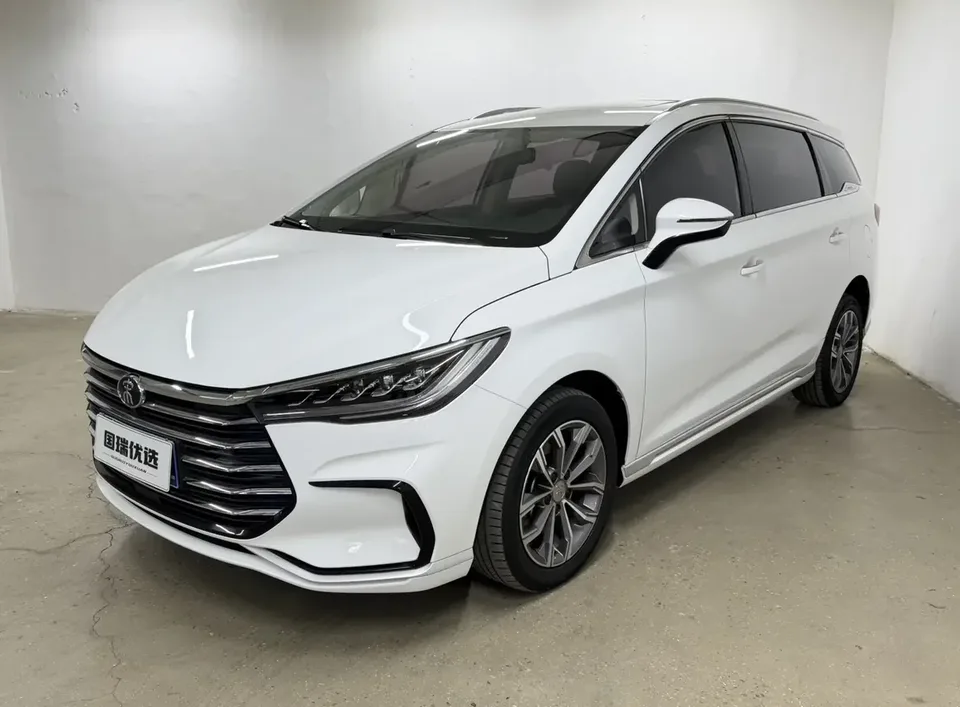 BYD Song Max Song MAX 2021 1.5T 7 2022 — photo 1, buy with delivery to Moscow