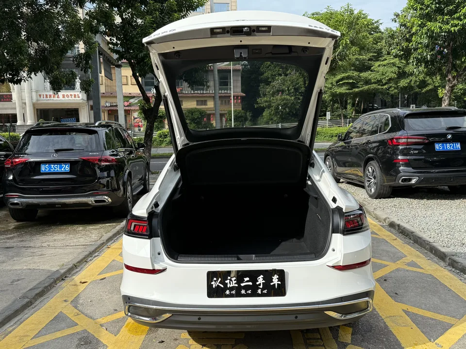 Volkswagen Lamando Lingdu 2022 Lingdu L 280TSI DSG Cool Edition 2022 — thumbnail 4