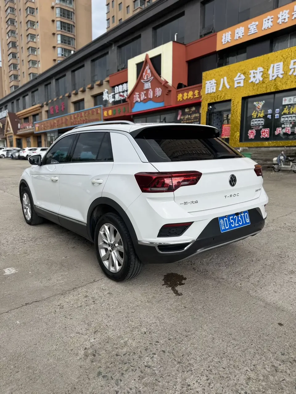 Volkswagen T-Roc TANG 2022 280TSI DSG 2WD Elite PLUS 2022 — thumbnail 2