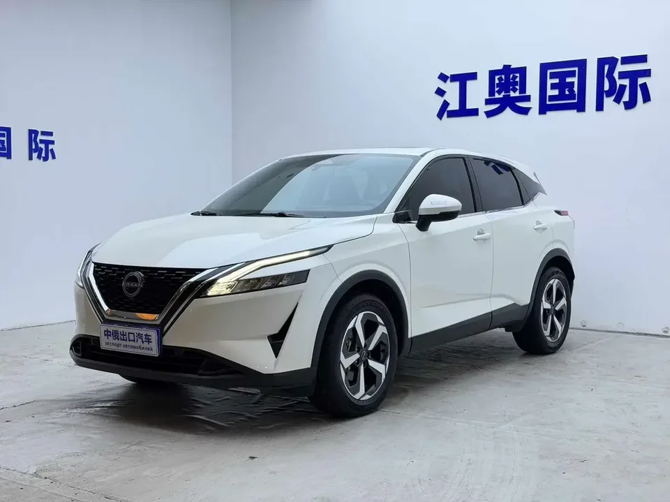 Nissan Qashqai Qashqai 2023 1.3T Deluxe Edition 2023 — photo 1, buy with delivery to Moscow