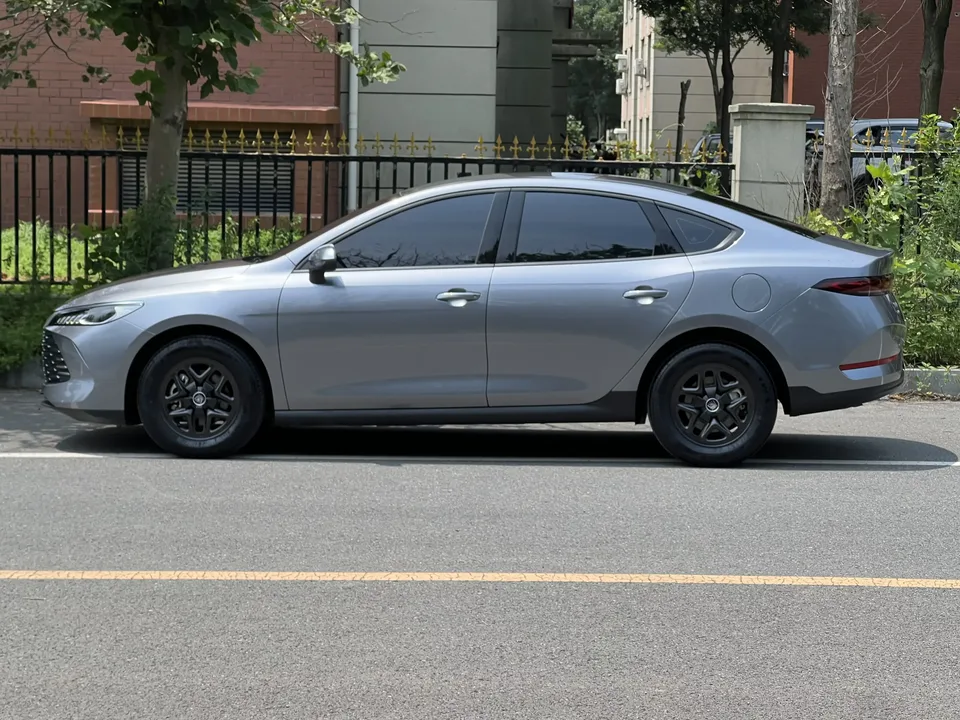 BYD Qin PLUS DM Qin PLUS DM 2025 DM-i 55KM Intelligent Driving Edition Leading Edition 2025 — thumbnail 4