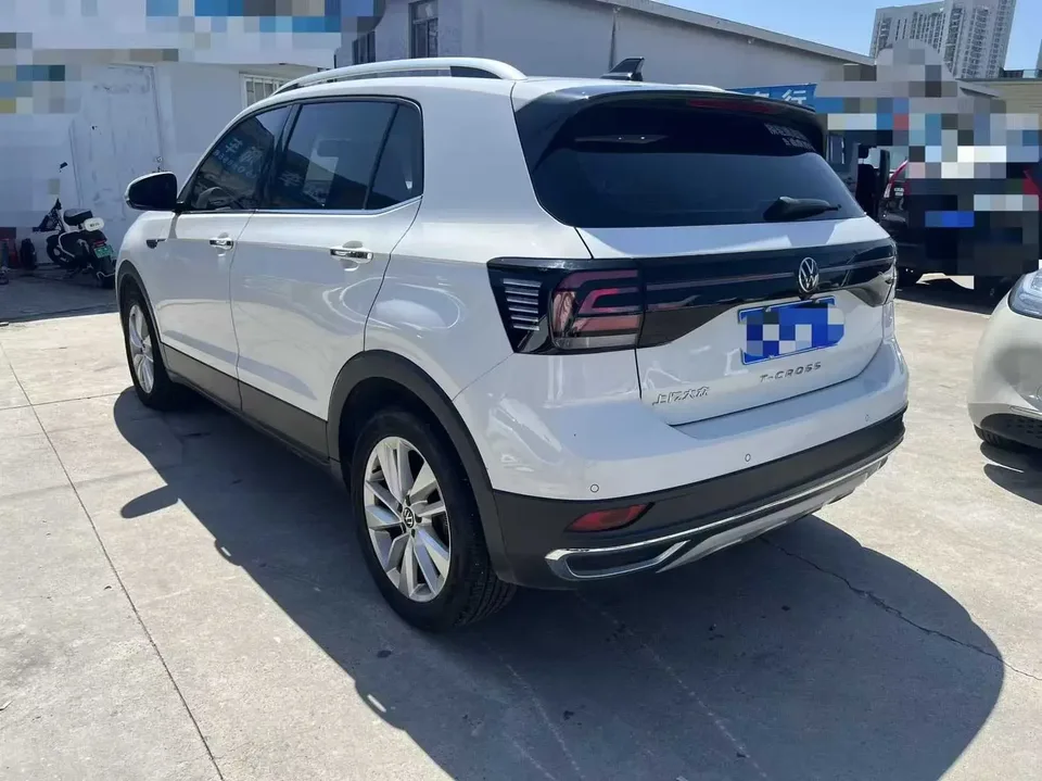 Volkswagen Tu Kai Tu Kai 2022 1.5L Automatic Comfort Edition 2022 — миниатюра 4