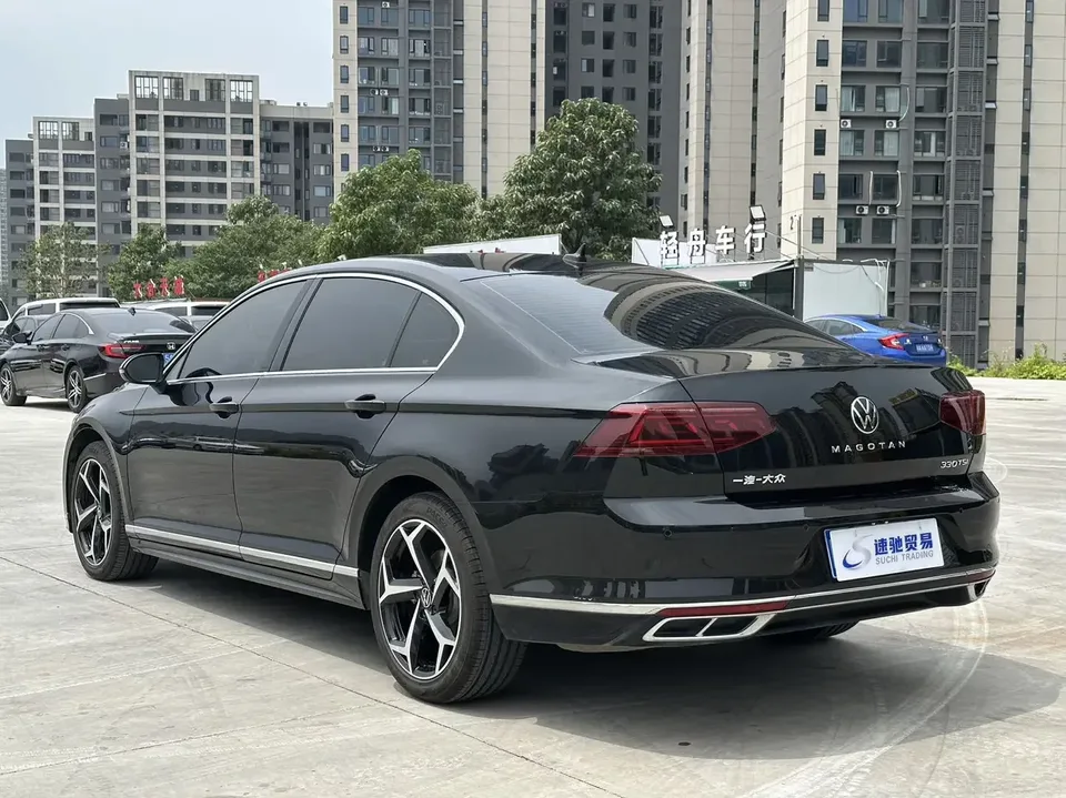 Volkswagen Magotan Magotan 2023 2 millionth anniversary edition 280TSI DSG comfort model 2023 — thumbnail 2