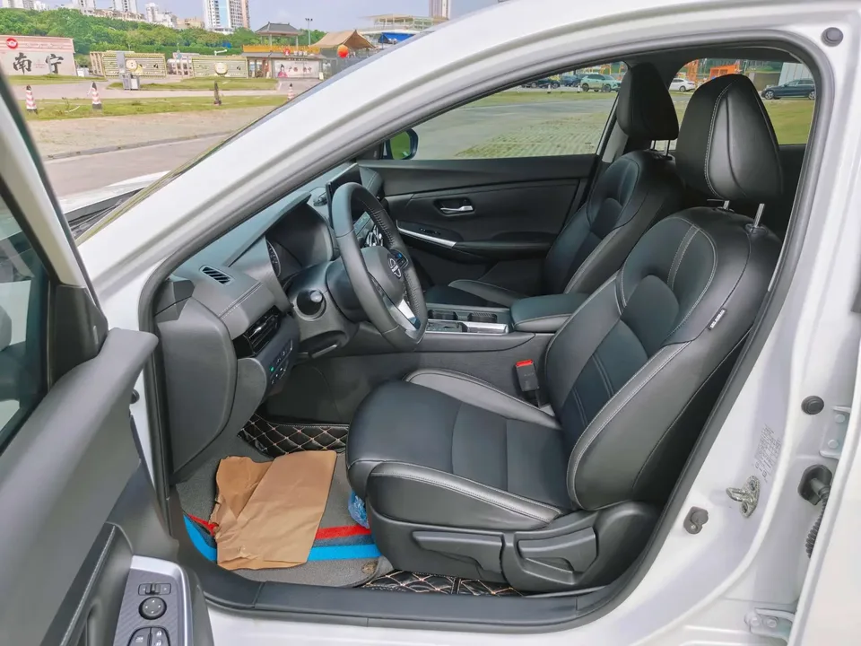 Nissan Sylphy Sylphy 2023 Modified 1.6L CVT Intelligent Driving Edition 2024 — thumbnail 4