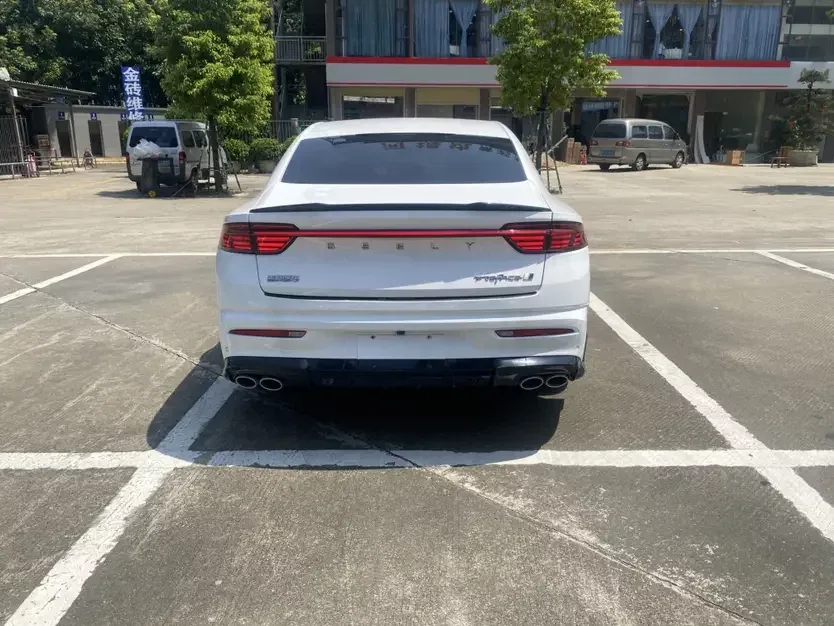 Geely Preface Xing Rui 2023 1.5T Kunlun Edition 2024 — thumbnail 2