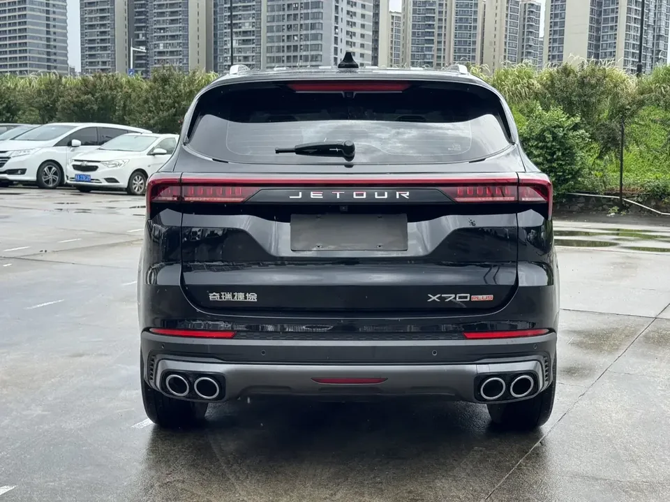 Jetour Jietu X70 PLUS Jietu X70 PLUS 2023 1.5T DCT Brave PLUS 7-seater 2023 — thumbnail 2