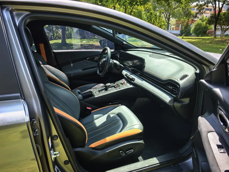 GAC Trumpchi Empow Shadow Leopard 2022 270T J16 R-Style Track Edition 2022 — thumbnail 5