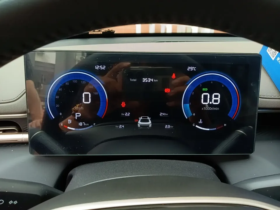 Changan Escape Escape 2026 Fourth-generation 1.5T DCT 500Bar Jinxiang model 2026 — thumbnail 4