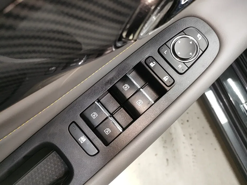 GAC Trumpchi Empow Shadow Leopard 2023 270T DCT J15 version 2024 — миниатюра 5