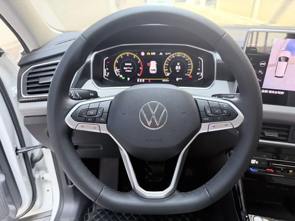 Volkswagen Tayron Tanyue 2023 280TSI 2WD Luxury Plus Advanced Edition 2023 — thumbnail 4