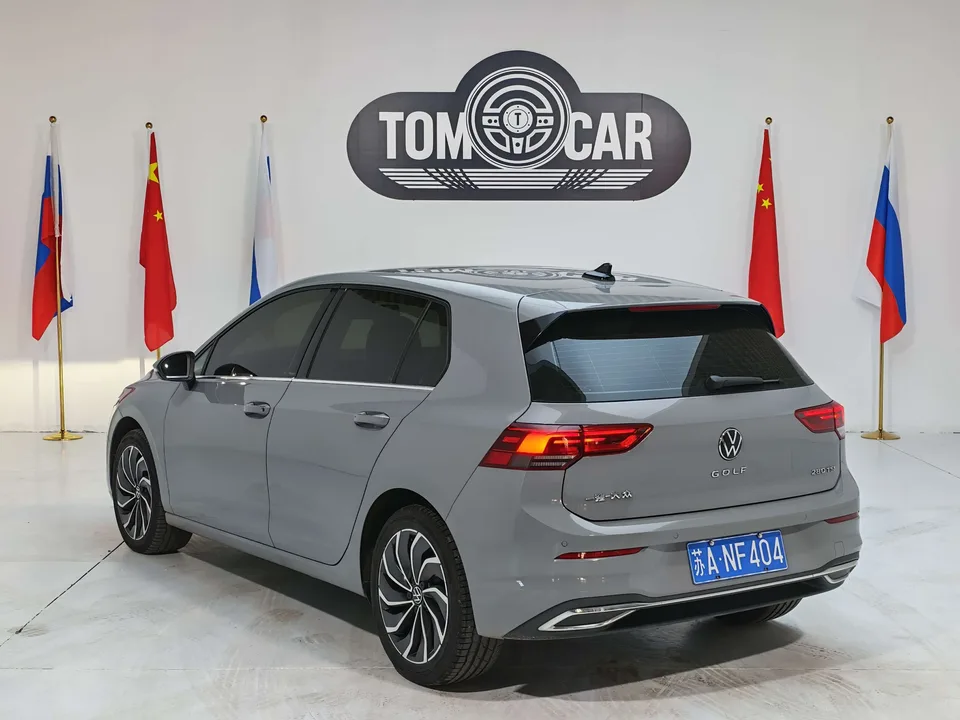 Volkswagen Golf golf 2023 280TSI DSG Pro facelift 2024 — thumbnail 2