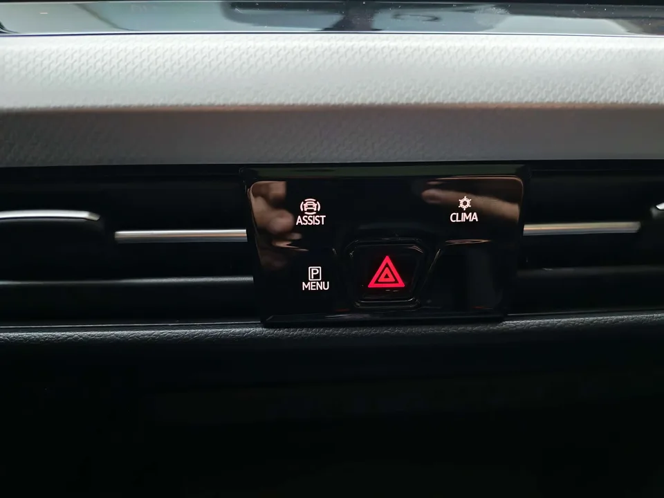 Volkswagen Golf golf 2023 280TSI DSG Pro facelift 2024 — thumbnail 3