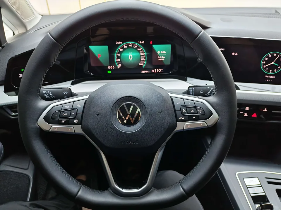 Volkswagen Golf golf 2023 280TSI DSG Pro facelift 2024 — thumbnail 5