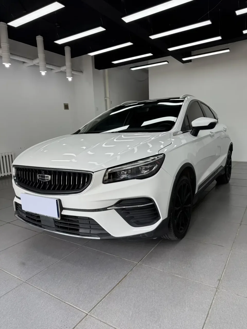 Geely Emgrand S Emgrand S 2022 1.4T CVT Crossover Player Edition 2023 — photo 1, buy with delivery to Moscow
