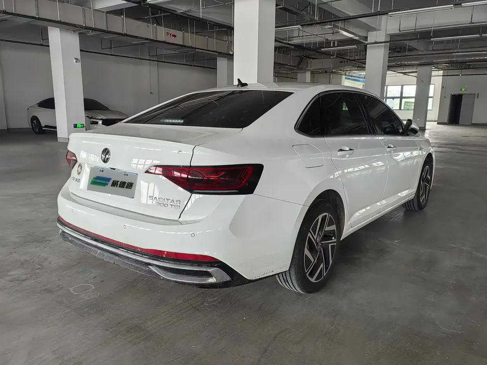 Volkswagen Sagitar Sagitar 2024 300TSI DSG Beyond Edition 2024 — thumbnail 2