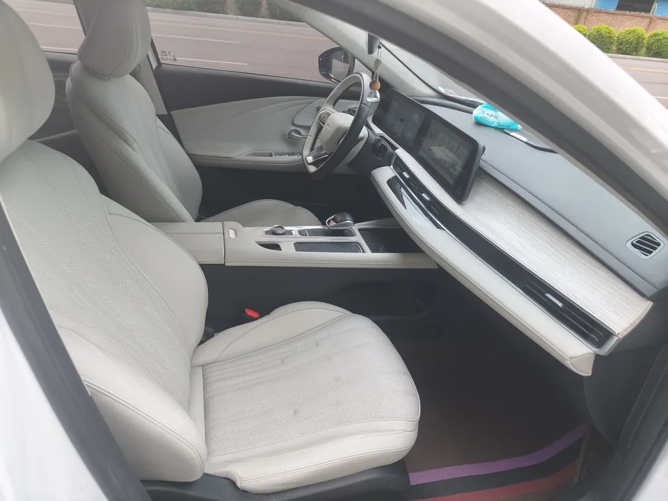 Chery Fengyun A8 Fengyun A8 2024 Yuanhang Edition 127 Deluxe 2024 — thumbnail 3
