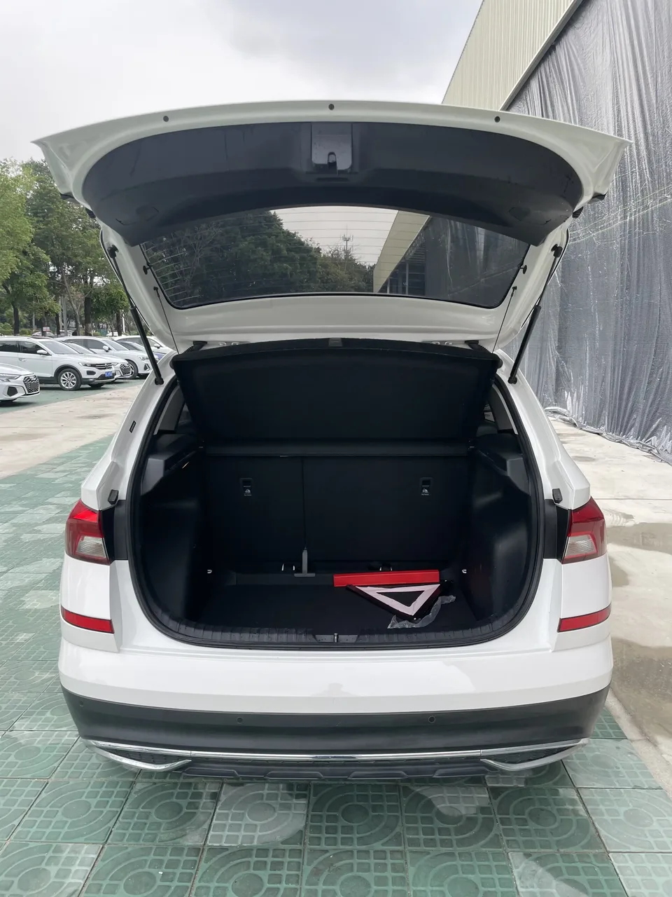 Skoda Comek Comek 2022 1.5L Automatic Comfort Edition 2022 — thumbnail 4