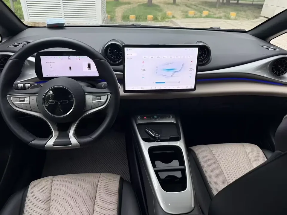 BYD Dolphin dolphin 2025 Smart Driving Edition 410KM Fashion Edition 2025 — thumbnail 4
