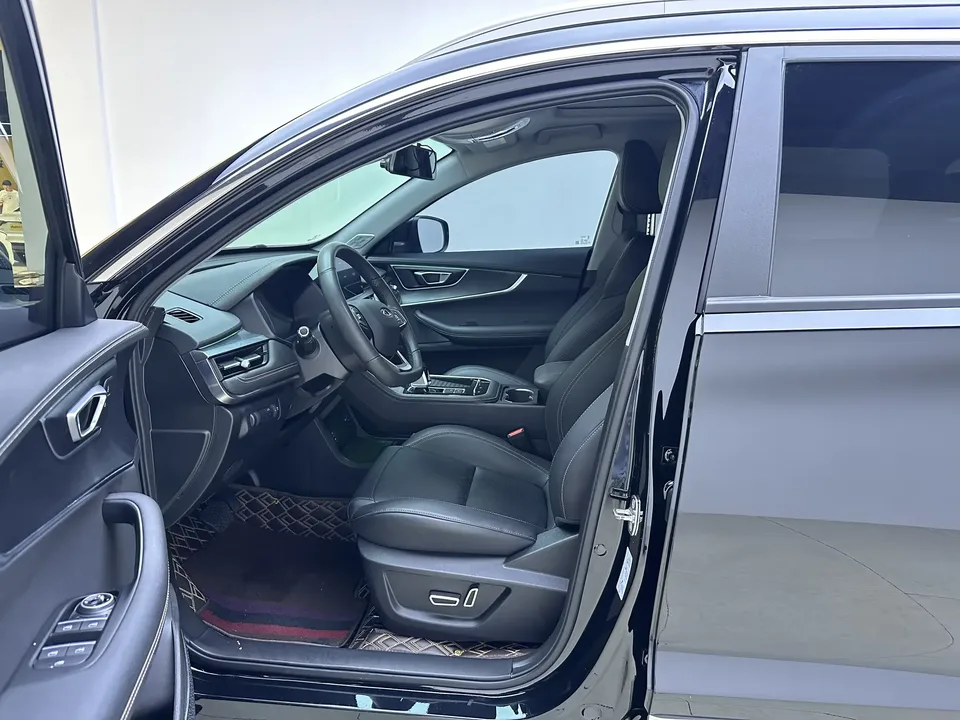 Chery Tiggo 8 Tiggo 8 2024 Honor Edition 230TCI Automatic Excellence Edition 7 Seaters 2024 — thumbnail 5
