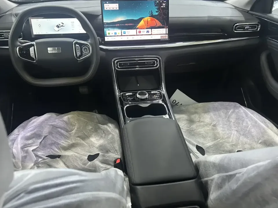 Geely Galaxy Star 6 Galaxy Star 6 2026 60km Starting Edition 2026 — thumbnail 3