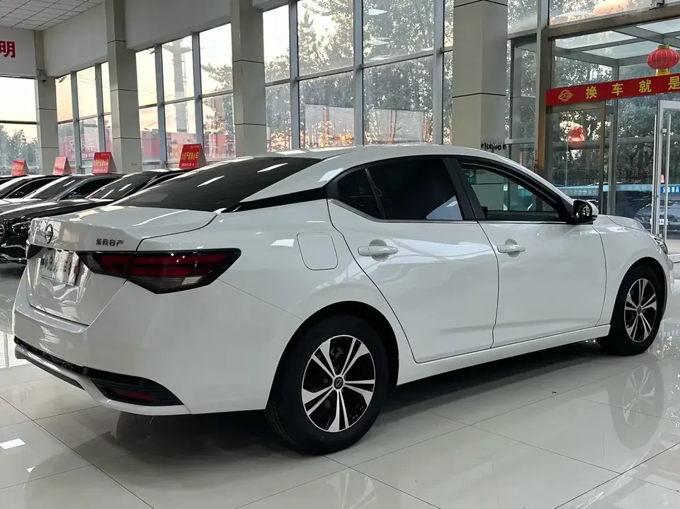 Nissan Sylphy Sylphy 2023 1.6L CVT Enjoy Edition 2024 — thumbnail 4