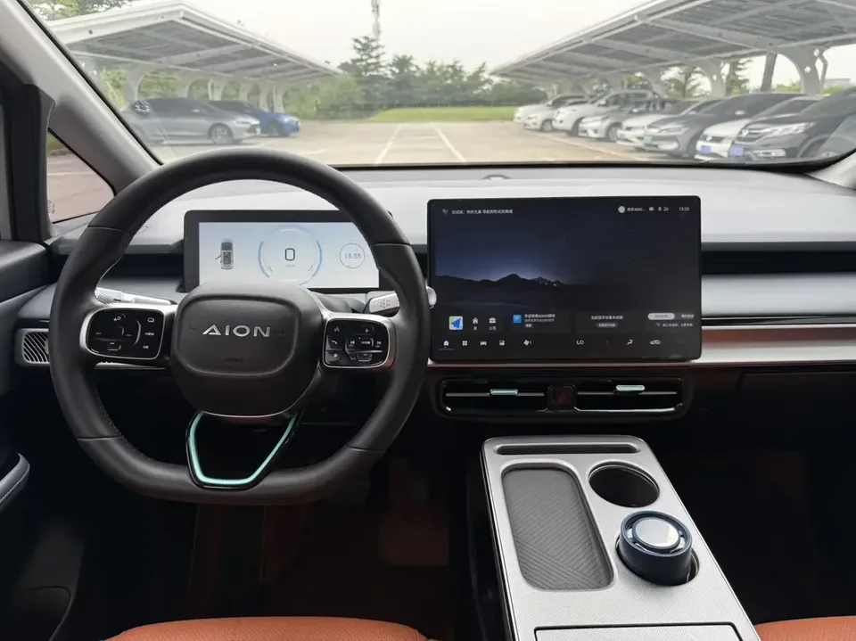 AION Y AION Y 2025 Plus 510 Enjoy Edition 58.4kWh 2025 — thumbnail 4