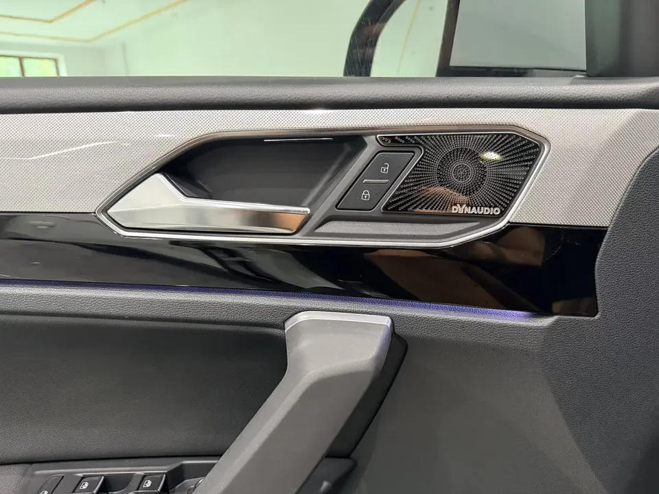 Volkswagen Tayron Tanyue 2022 280TSI 2WD Luxury Smart Edition 2022 — thumbnail 3