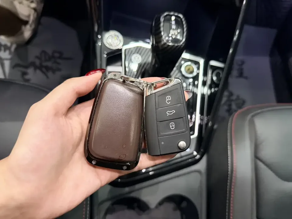 Volkswagen Tayron Tanyue 2022 280TSI 2WD Luxury Smart Edition 2022 — thumbnail 5