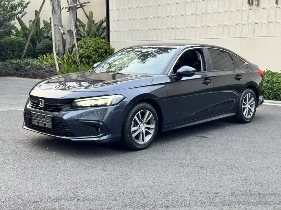 Honda CIVIC Civic 2022 240TURBO CVT Dynamic Edition 2022 — photo 1, buy with delivery to Moscow